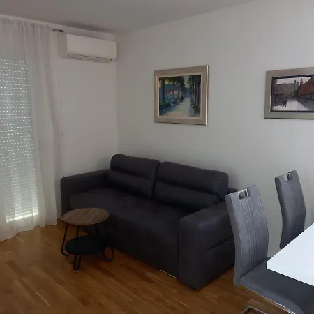 Apartment Duja Spadi Split Exterior photo