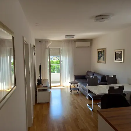 Apartment Duja Spadi Split Exterior photo